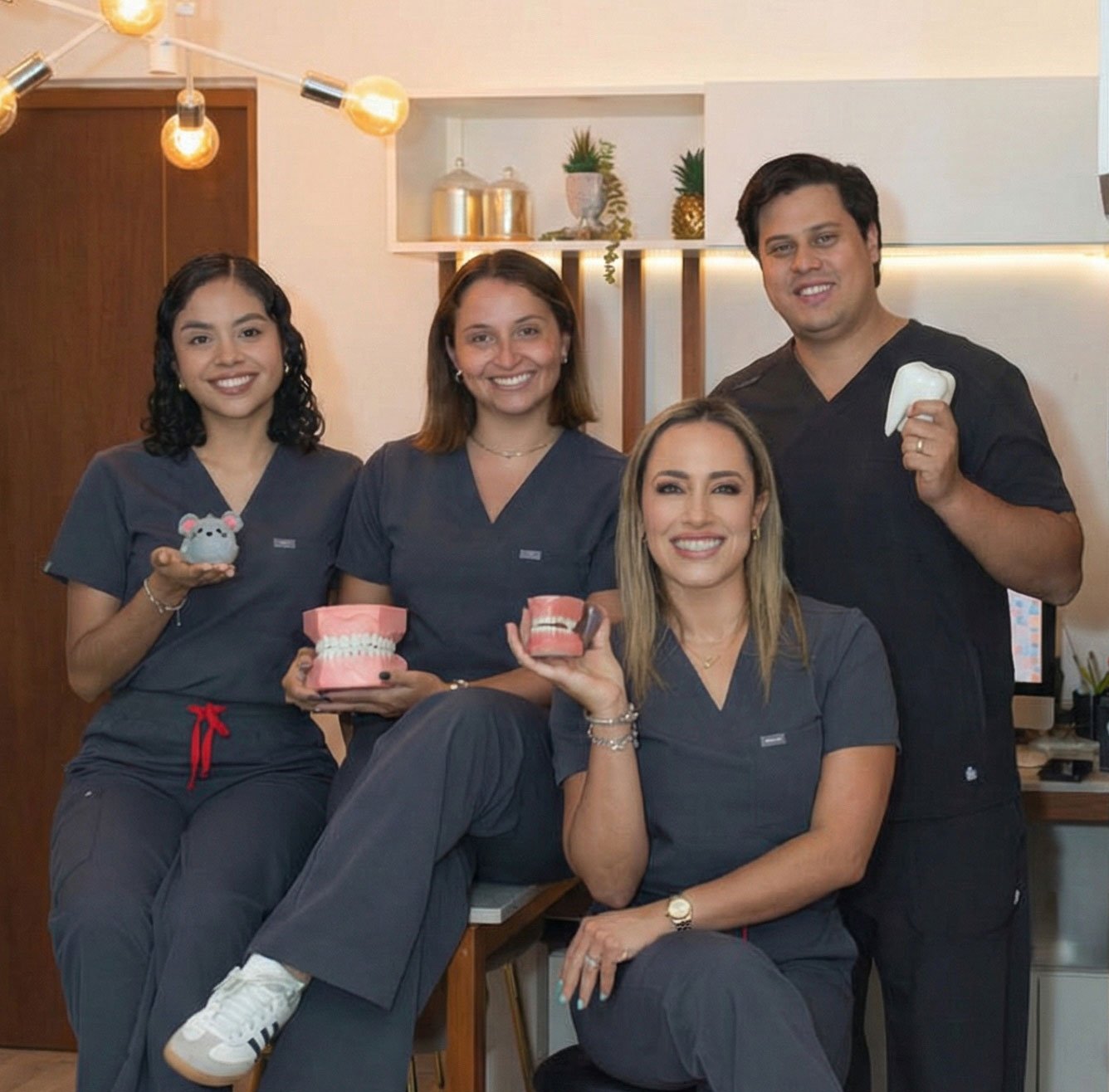 Consultorio de Smile Center Mérida en García Ginerés